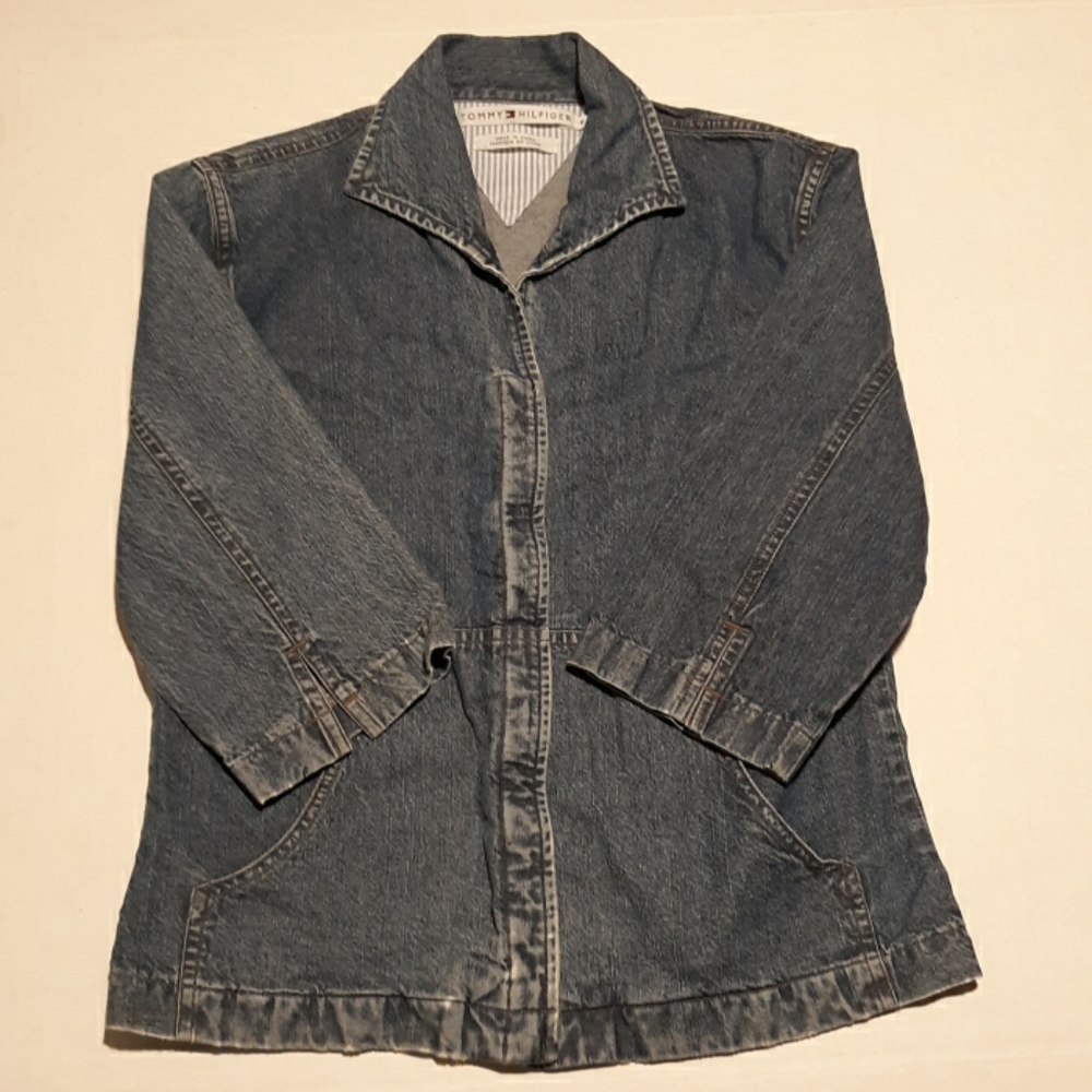 ⬇️$12 Vintage Tommy Hilfiger denim jacket sz 6